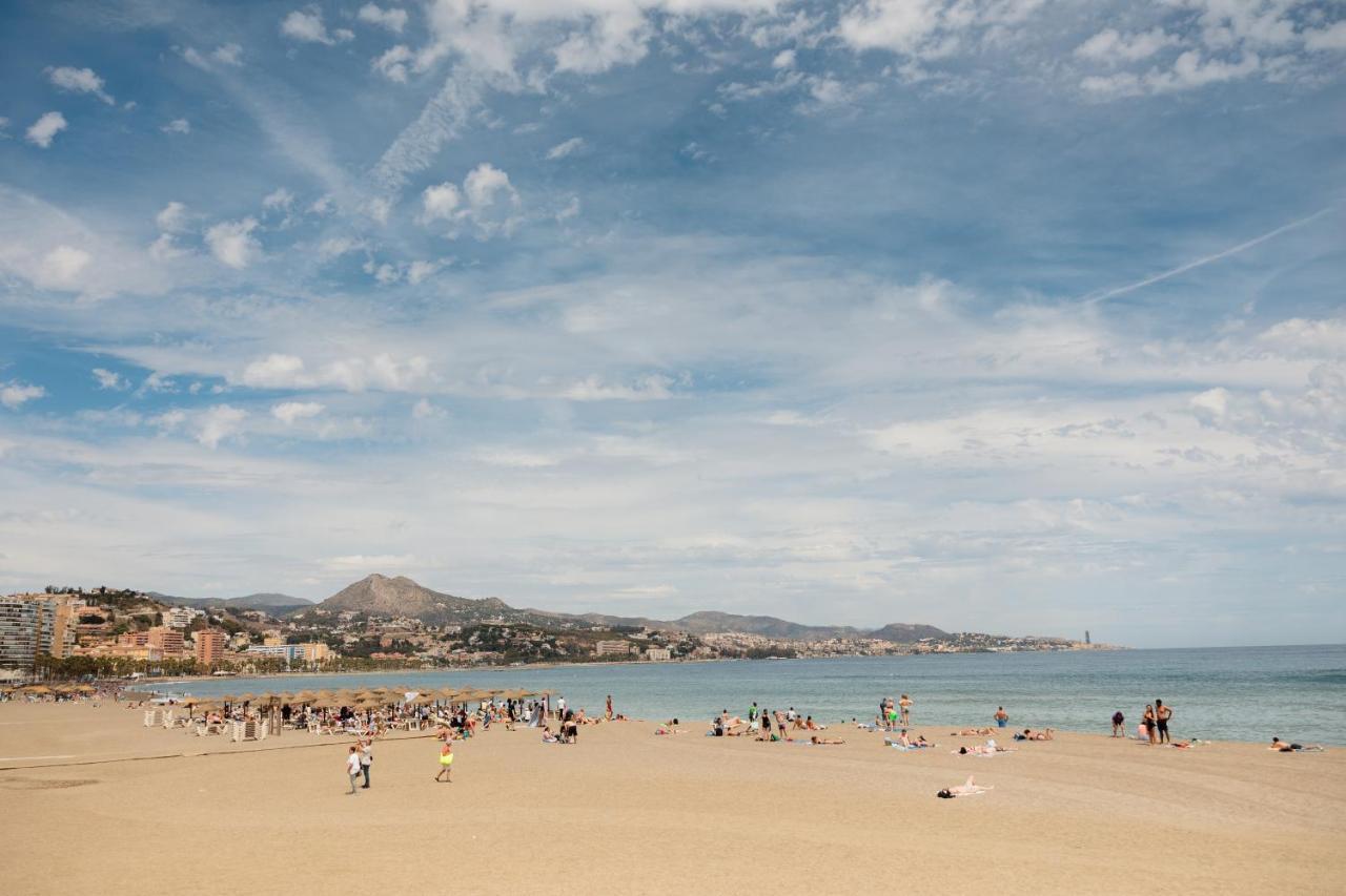 In The Historic Center Of Malaga, Very Close To The Beach And The Ave Train Station, With Private Parking Eksteriør billede